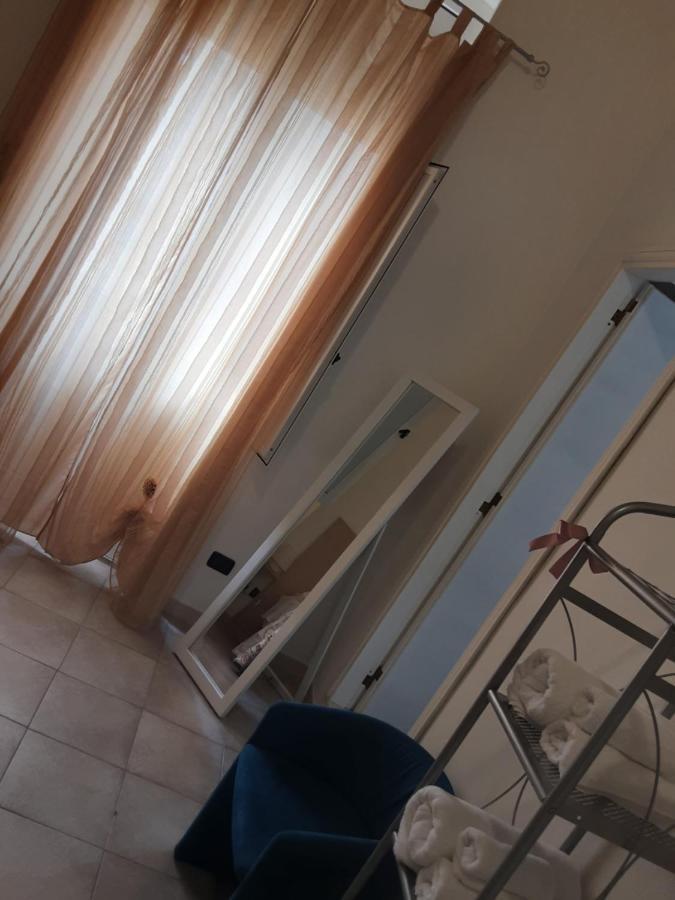B&B Emily برينديسي المظهر الخارجي الصورة