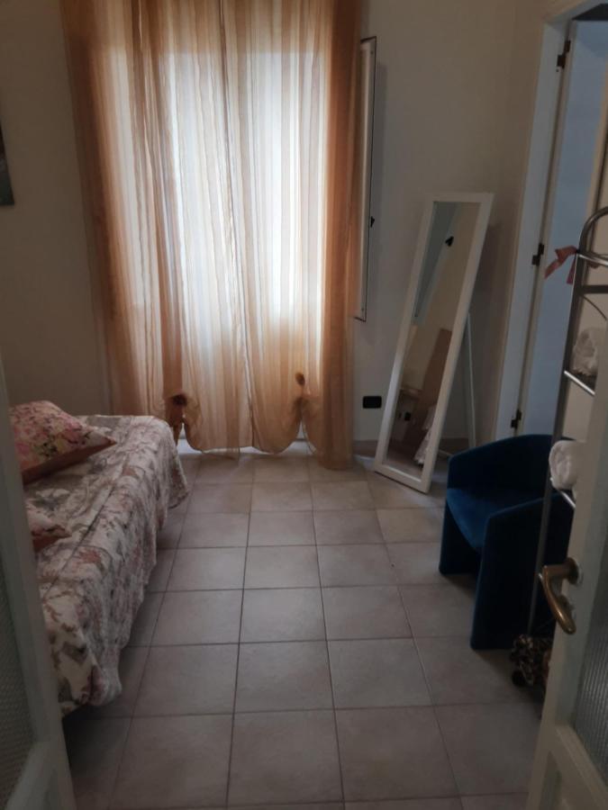 B&B Emily برينديسي المظهر الخارجي الصورة