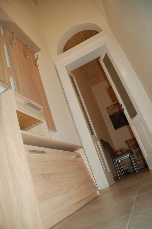 B&B Emily برينديسي المظهر الخارجي الصورة